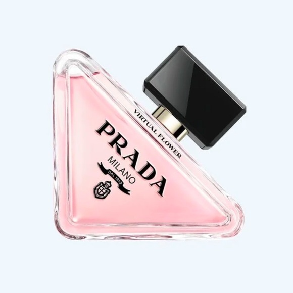 Prada paradoxe virtual flower